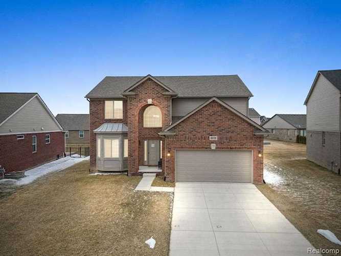 48159 Wakefield Macomb, MI 48042