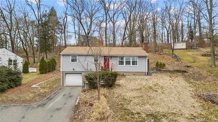 3 Upper State Street North Haven, CT 06473