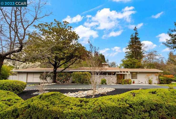 3556 Silver Springs Rd Lafayette, CA 94549