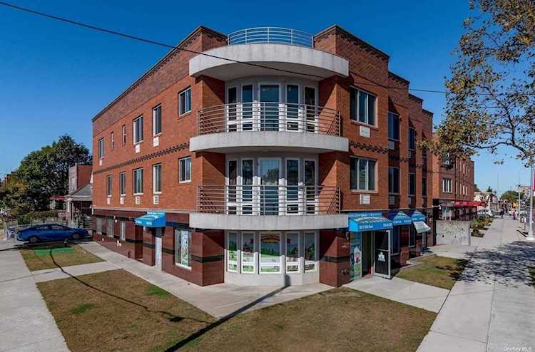 138-31 58th Road #3A Flushing, NY 11355
