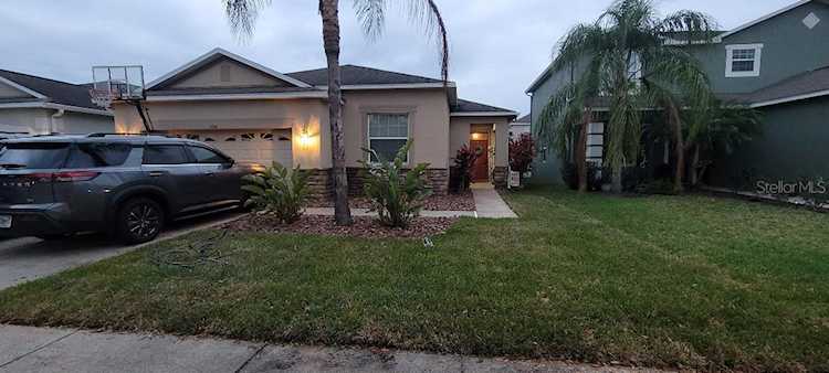 Address Withheld Land O Lakes, FL 34638