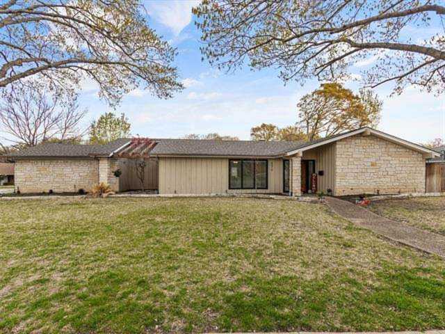4370 Lanark Avenue Fort Worth, TX 76109