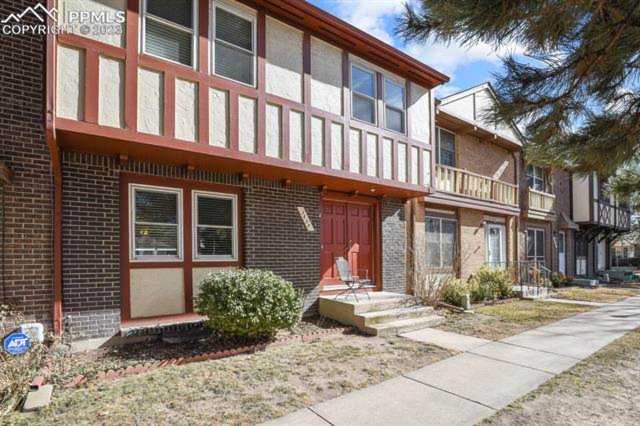3854 Constitution Avenue Colorado Springs, CO 80909