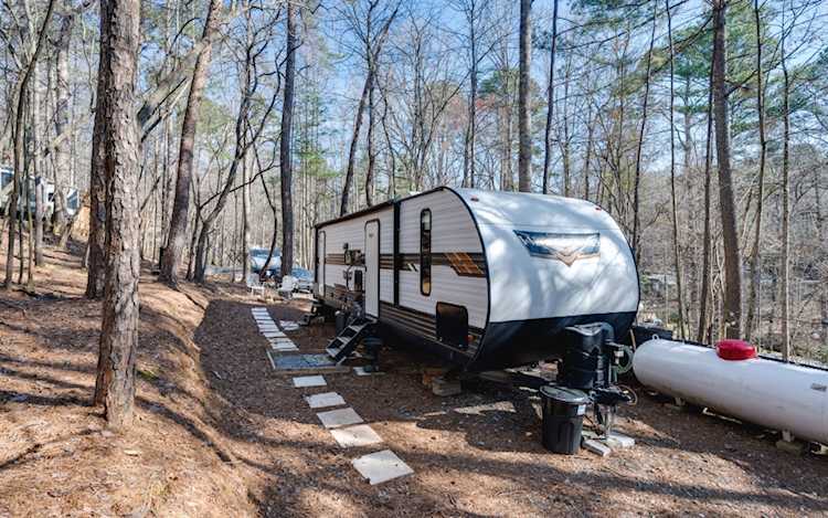 146 19th St Ellijay, GA 30540