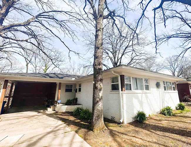 1525 Crestwood Rd North Little Rock, AR 72116