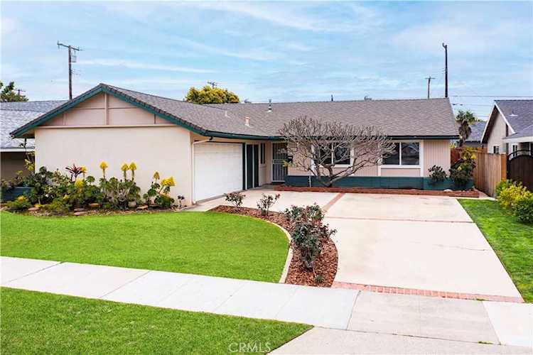 2642 E Jacaranda, Orange, CA 92867 | MLS# OC23045169 | home for sale Photo 1