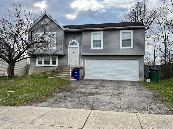5073 Sanderson Drive Columbus, OH 43228 | MLS 223007154 Photo 1