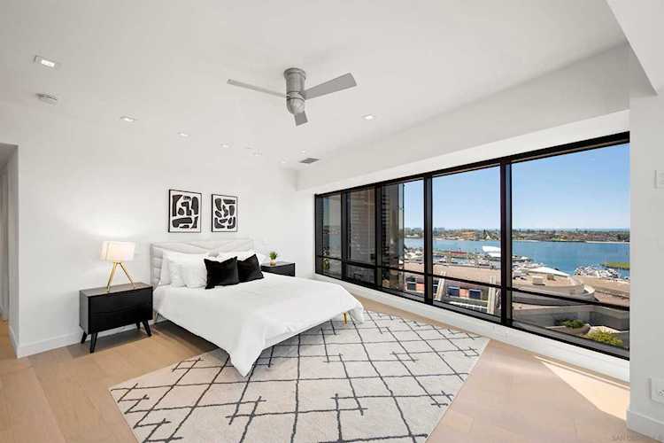100 Harbor Drive #1804 San Diego, CA 92101