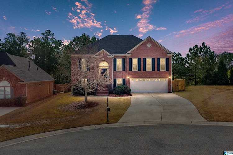 4204 Crossings Lane Hoover, AL 35242