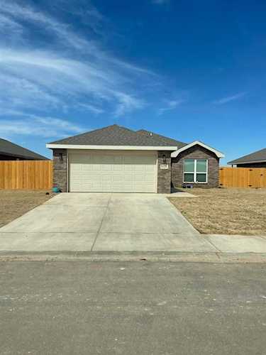 8426 10th Place Lubbock, TX 79416
