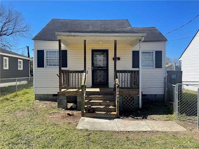 1238 Patterson St Petersburg, VA 23803