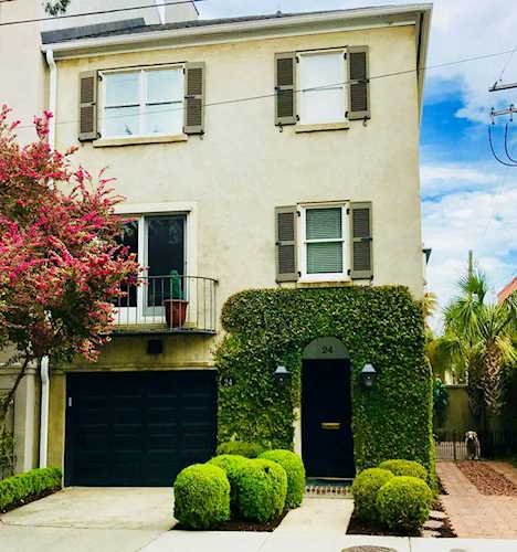 24 Archdale St Charleston, SC 29401