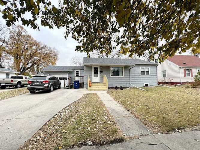 1214 5th St S Moorhead, MN 56560 MLS 23947