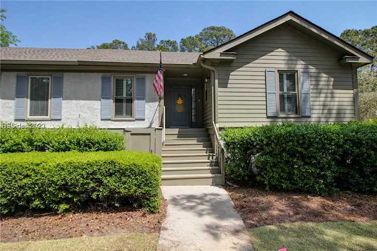 125 Greenwood Dr Hilton Head Island, SC 29928 | MLS 433161 Photo 1