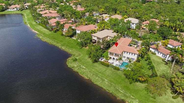1317 Sonoma Court Palm Beach Gardens, FL 33410