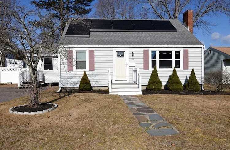 106 Rinaldo Rd Weymouth, MA 02191