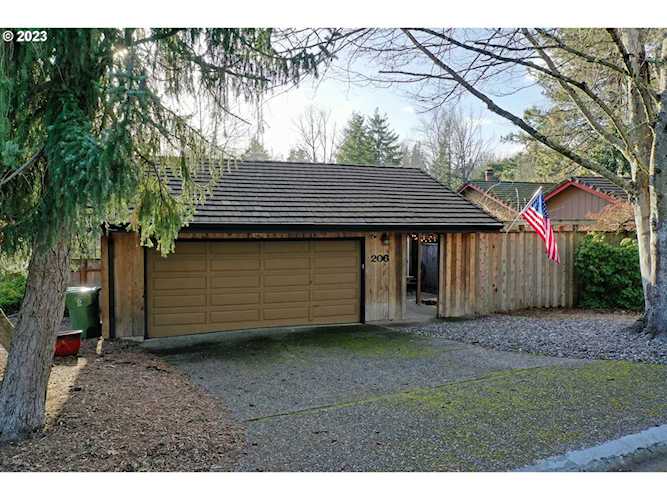 206 Greenridge DR Lake Oswego, OR 97035