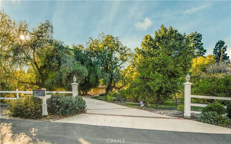 25 Empty Saddle Ln, Rolling Hills Estates, CA 90274 | RubyHome Photo 1