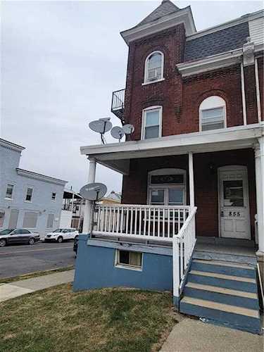 855 North 7th St Allentown, PA 18102