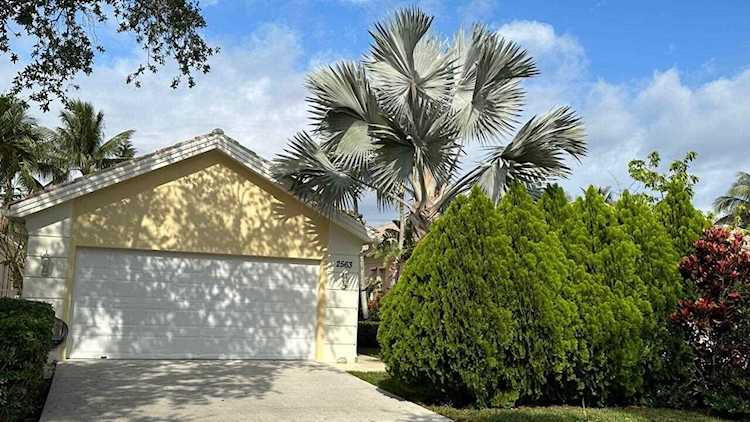 2563 James River Road West Palm Beach, FL 33411