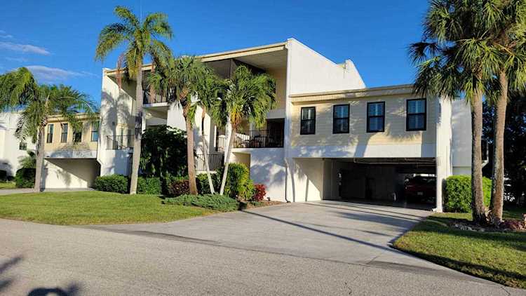 4121 W 129th Street FL 34215