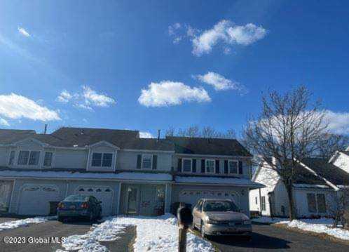 74 Marsdale Ct Selkirk, NY 12158