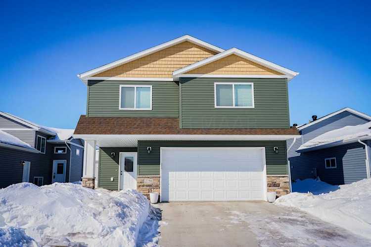 2750 10 St W West Fargo, ND 58078 | MLS 23-955 Photo 1
