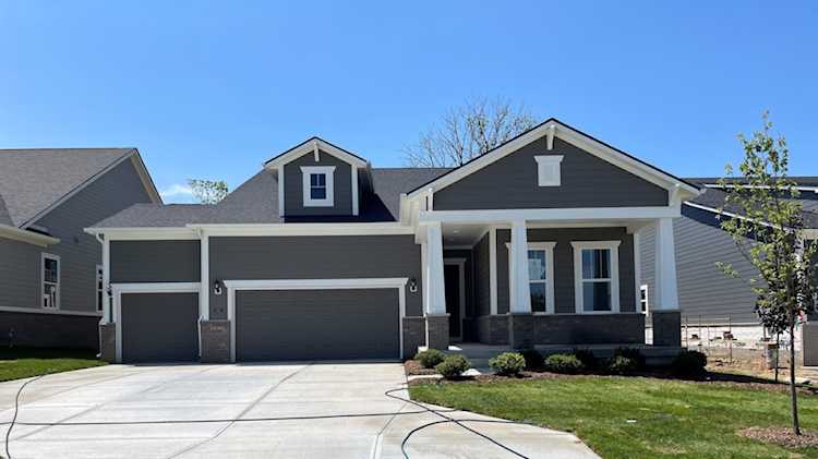 15818 Scher Dr Westfield, IN 46074