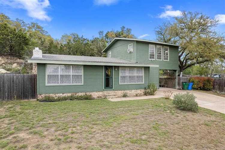 11010 W Lake Terrace DR Jonestown, TX 78645