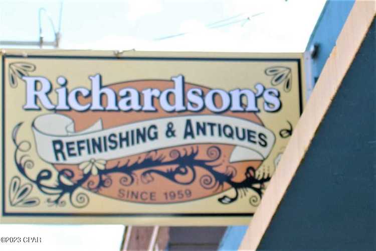 102 E 4th St Panama City, FL 32401