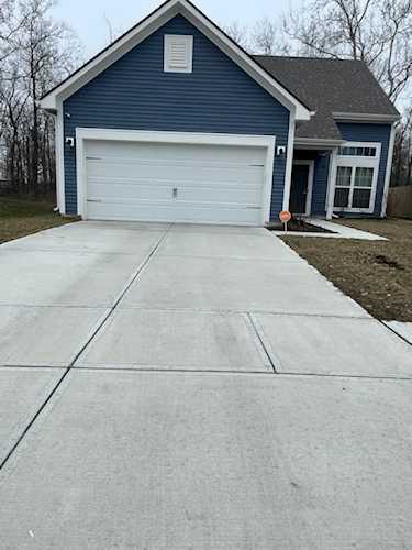 1155 S Aberdeen Dr Franklin, IN 46131 | MLS 21911270 Photo 1