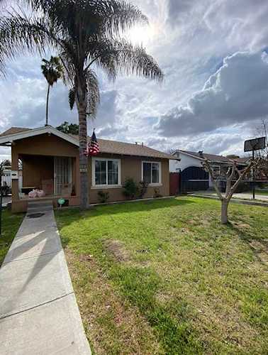 4538 E Washington Avenue Fresno, CA 93702