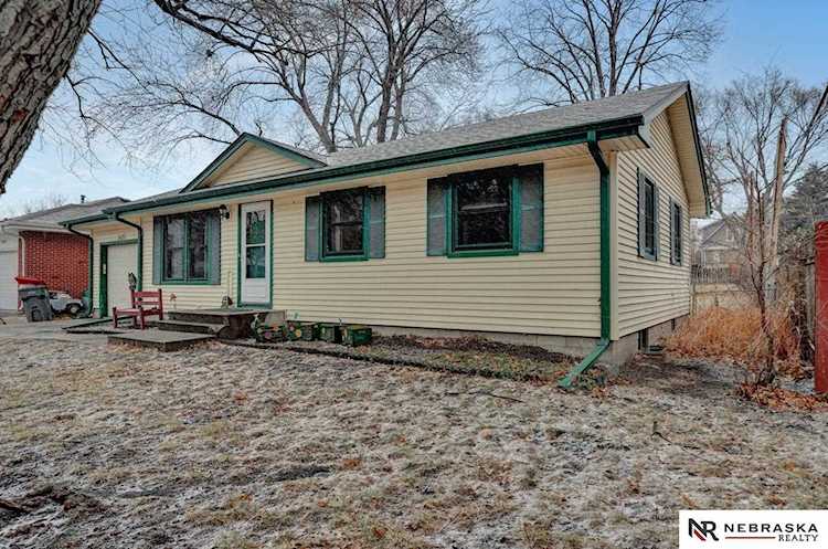 1620 N 63rd St Lincoln, NE 68505
