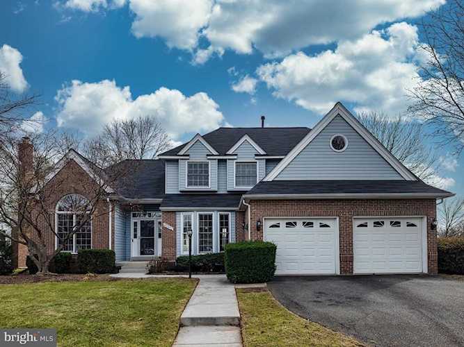 43392 Wayside Circle Ashburn, VA 20147