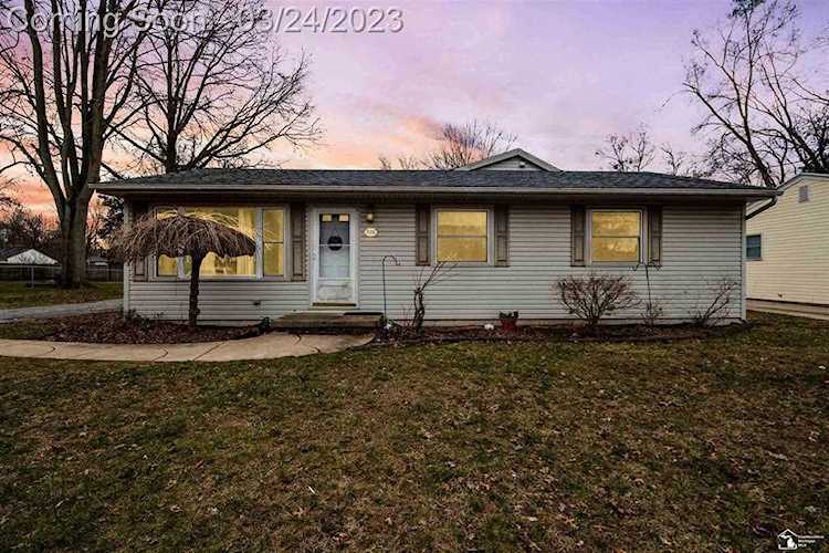 725 Mildred Bedford Twp, MI 48182 | MLS 57050103753 Photo 1