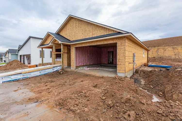 1022 Greenfield Dr Cheney, WA 99004