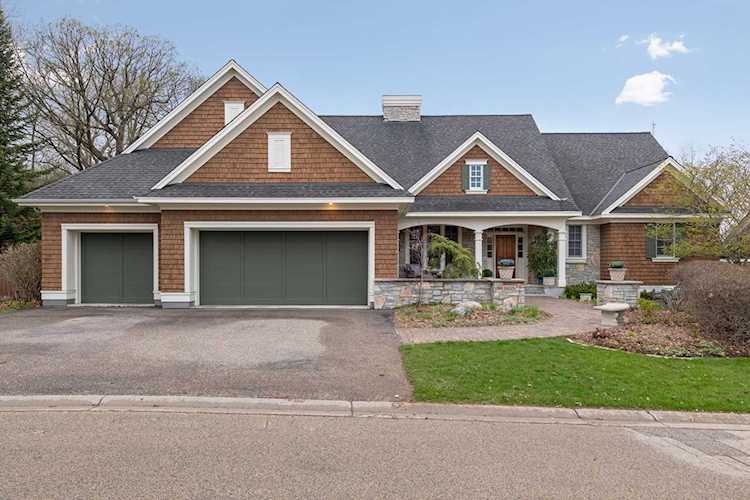 1405 Bridgewater Road Golden Valley, MN 55422