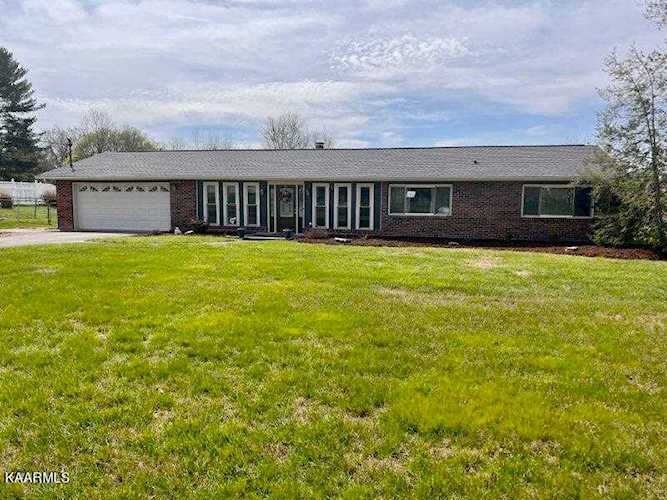 7244 Deville Way Powell, TN 37849