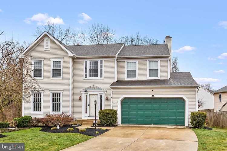 3 Orkney Ct Newark, DE 19702