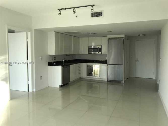 92 SW 3rd St #2103 Miami, FL 33130