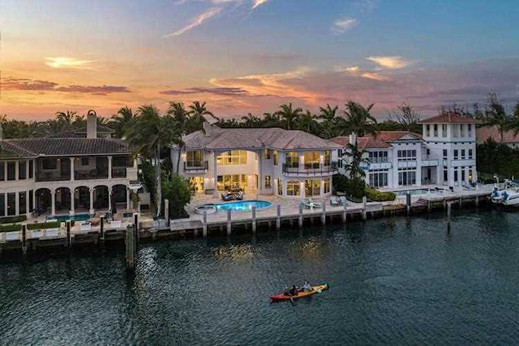 660 Golden Harbour Drive Boca Raton, FL 33432