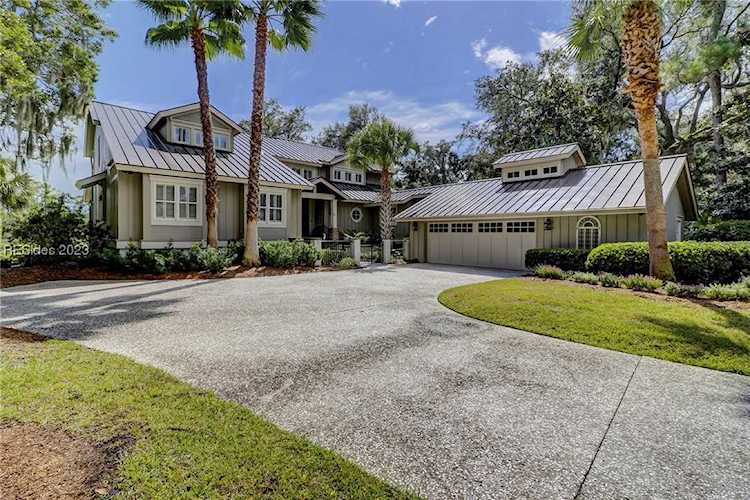 6 N Calibogue Cay Rd Hilton Head Island, SC 29928