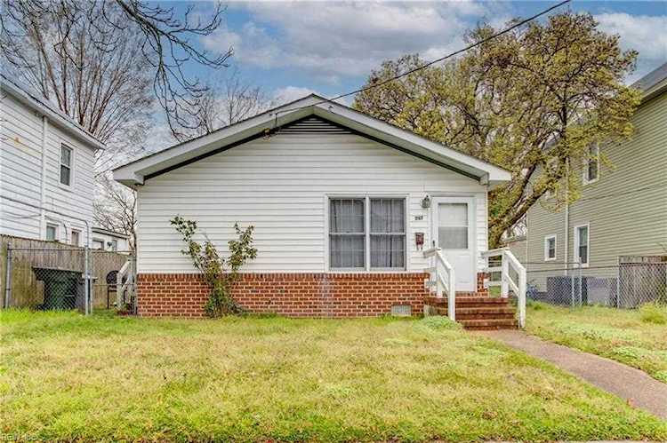 262 Lee St Hampton, VA 23669 | MLS 10478881 Photo 1