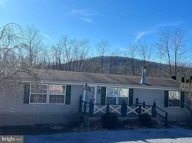 168 Waterline Dr Tyrone, PA 16686