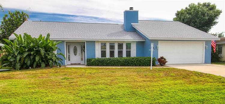 648 SE Crescent Avenue Port Saint Lucie, FL 34984