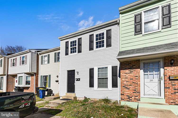 41 Forest Creek Dr Dover, DE 19904