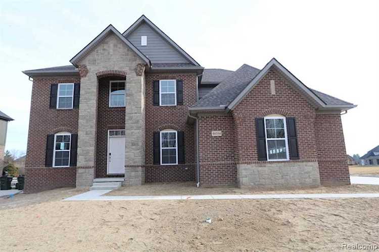 48354 Amber Lane Shelby Twp, MI 48315