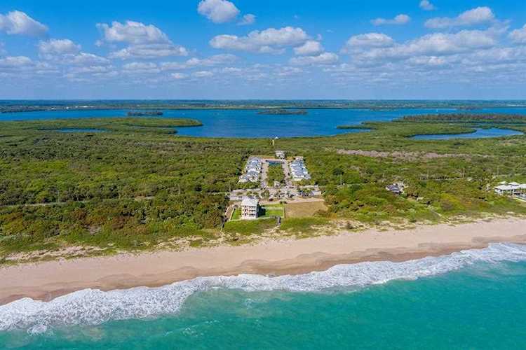 147 Ocean Estates Drive Hutchinson Island, FL 34949