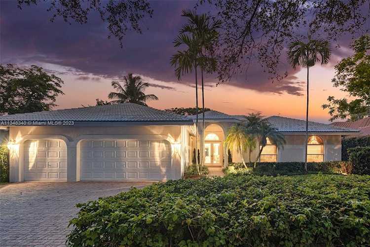 7229 NW 64th Ter Parkland, FL 33067