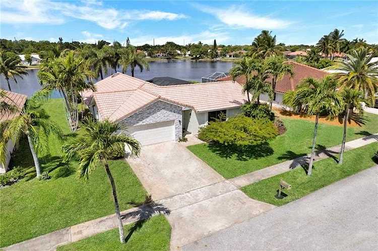 7085 NW 4th Ave Boca Raton, FL 33487